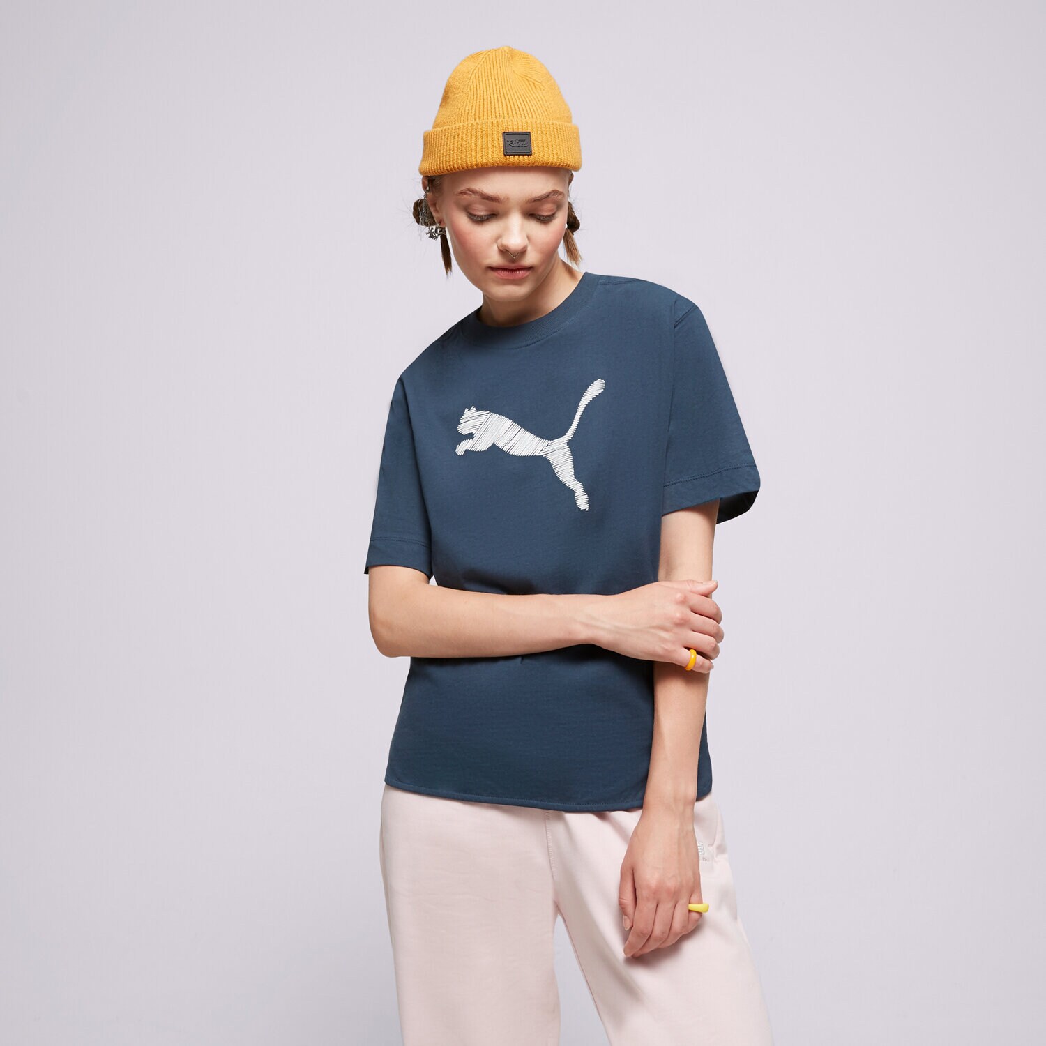 Ženska majica s kratkimi rokavi PUMA T-SHIRT HER TEE 673107 16 zelena