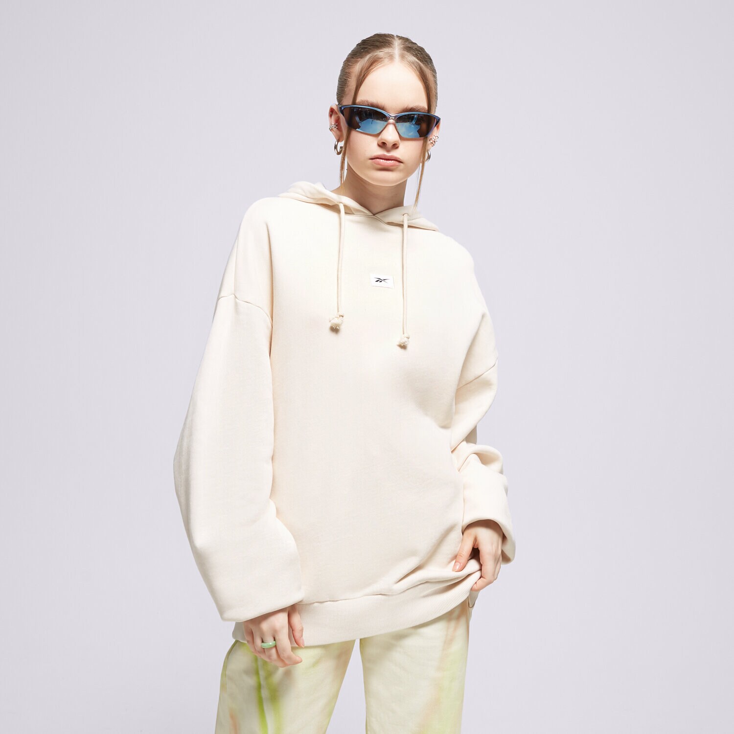 Ženski pulover REEBOK JOPICA S KAPUCO CL RBK ND HOODIE HS4745 bela