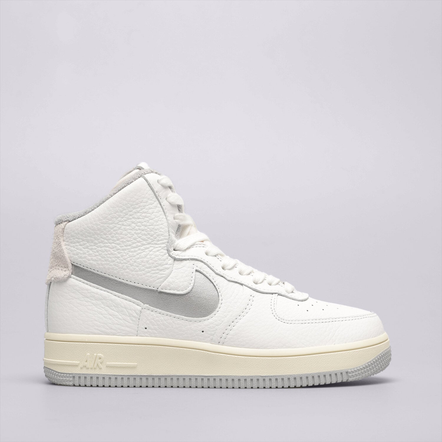 Ženske superge NIKE W AF1 SCULPT DC3590-101 bela