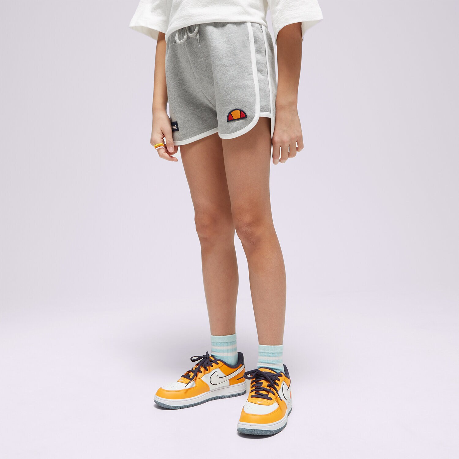 Otroški kratke hlače in obleke ELLESSE KRATKE HLAČE VICTENA SHORT JNR GREY MRL S4E08601112 siva