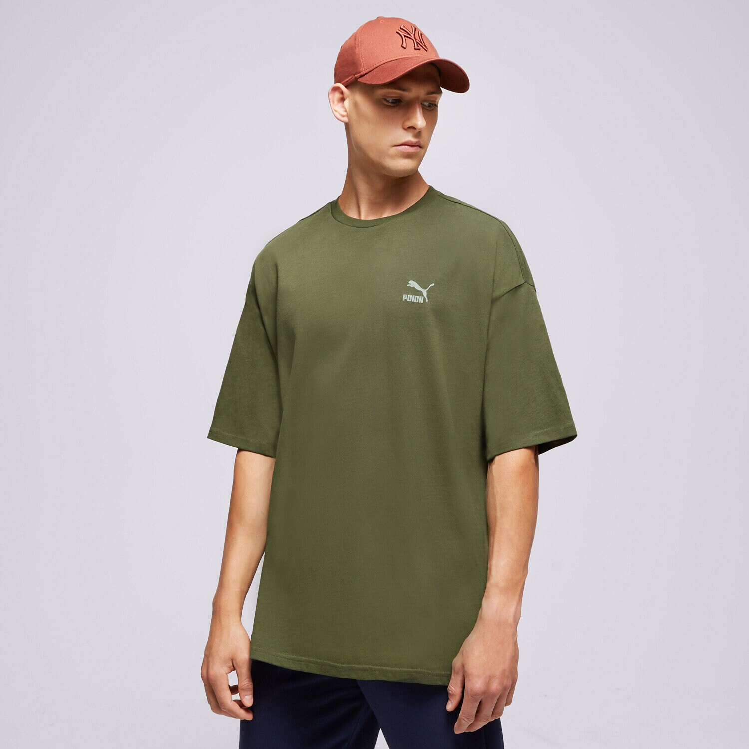 Moška majica s kratkimi rokavi PUMA T-SHIRT BETTER CLASSICS OVERSIZED 62131531 zelena