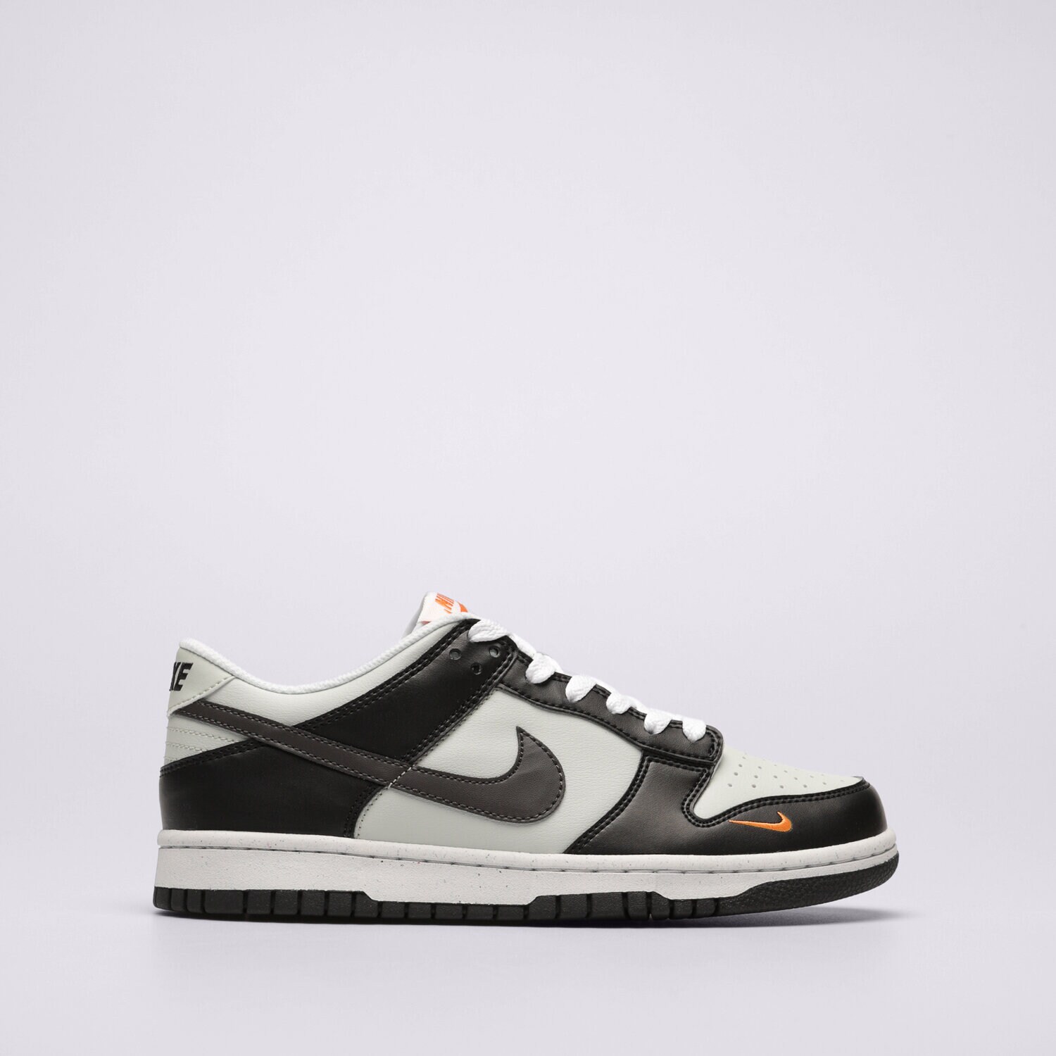 Otroški superge NIKE DUNK LOW GS FN7784-001 črna