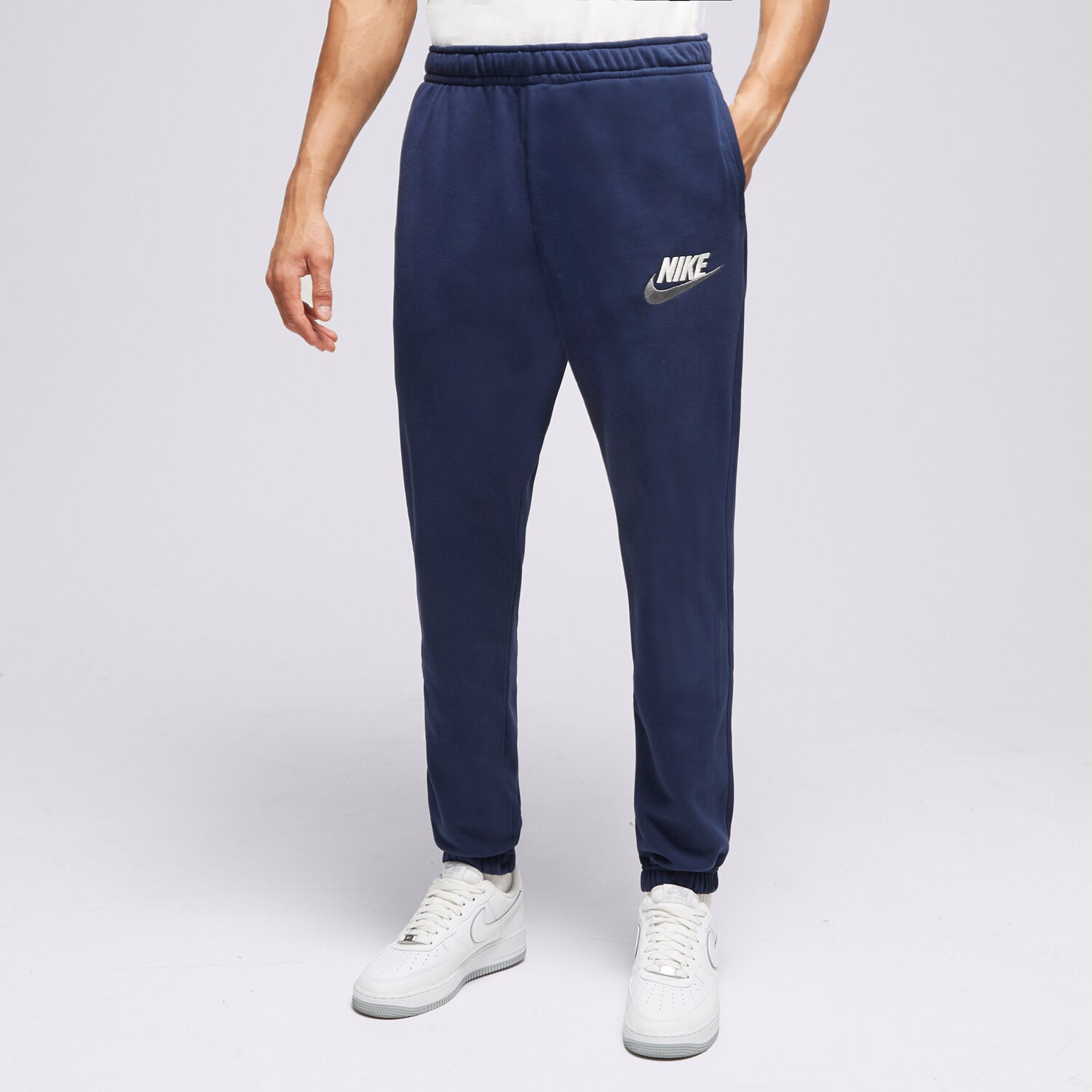 Moški hlače NIKE HLAČE M NK CLUB+ FT CF PANT LBR