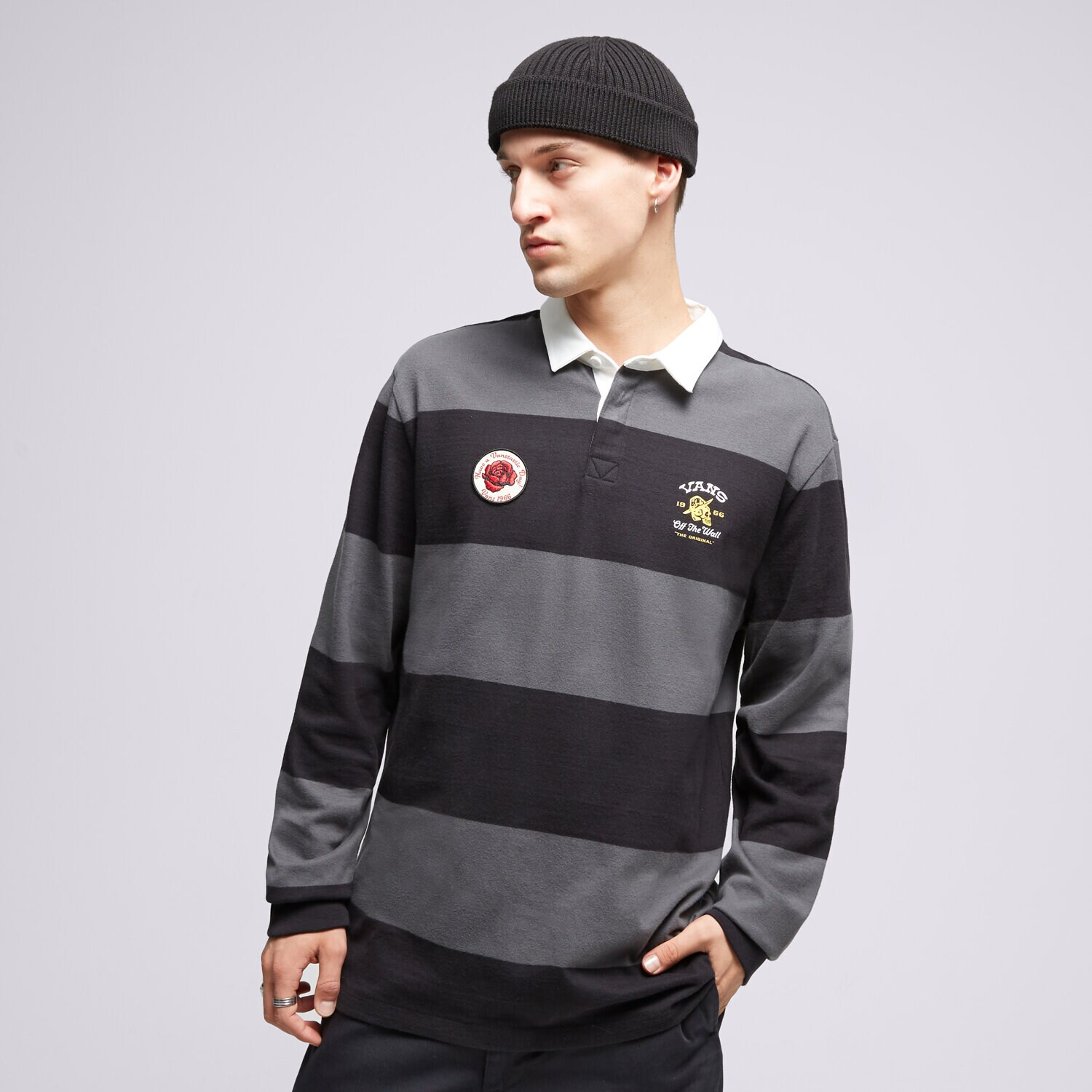 Moška majica s kratkimi rokavi VANS T-SHIRT DESERT HI RUGBY VN0008SYKOU1 črna