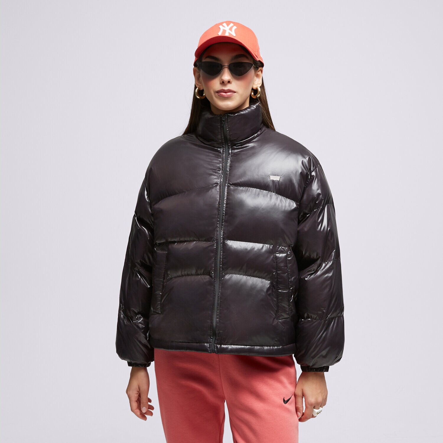 Ženska zimska jakna LEVI'S JAKNA ZIMSKA RETRO PUFFER A5895-0000 črna