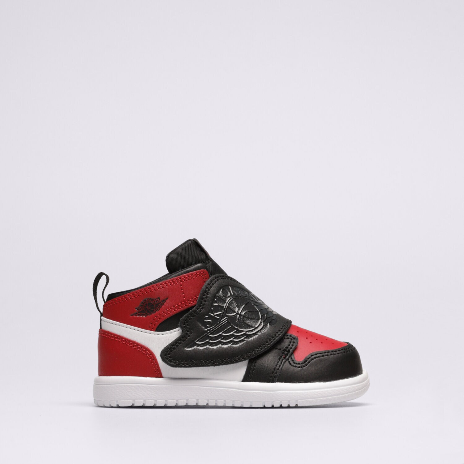Otroški superge SKY JORDAN 1  BQ7196-016 rdeča