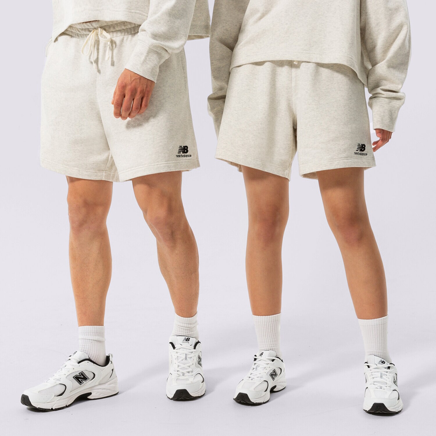 Ženske kratke hlače NEW BALANCE KRATKE HLAČE NB ESSENTIALS   UNI-SSENTIALS FLEEC US21500SAH siva