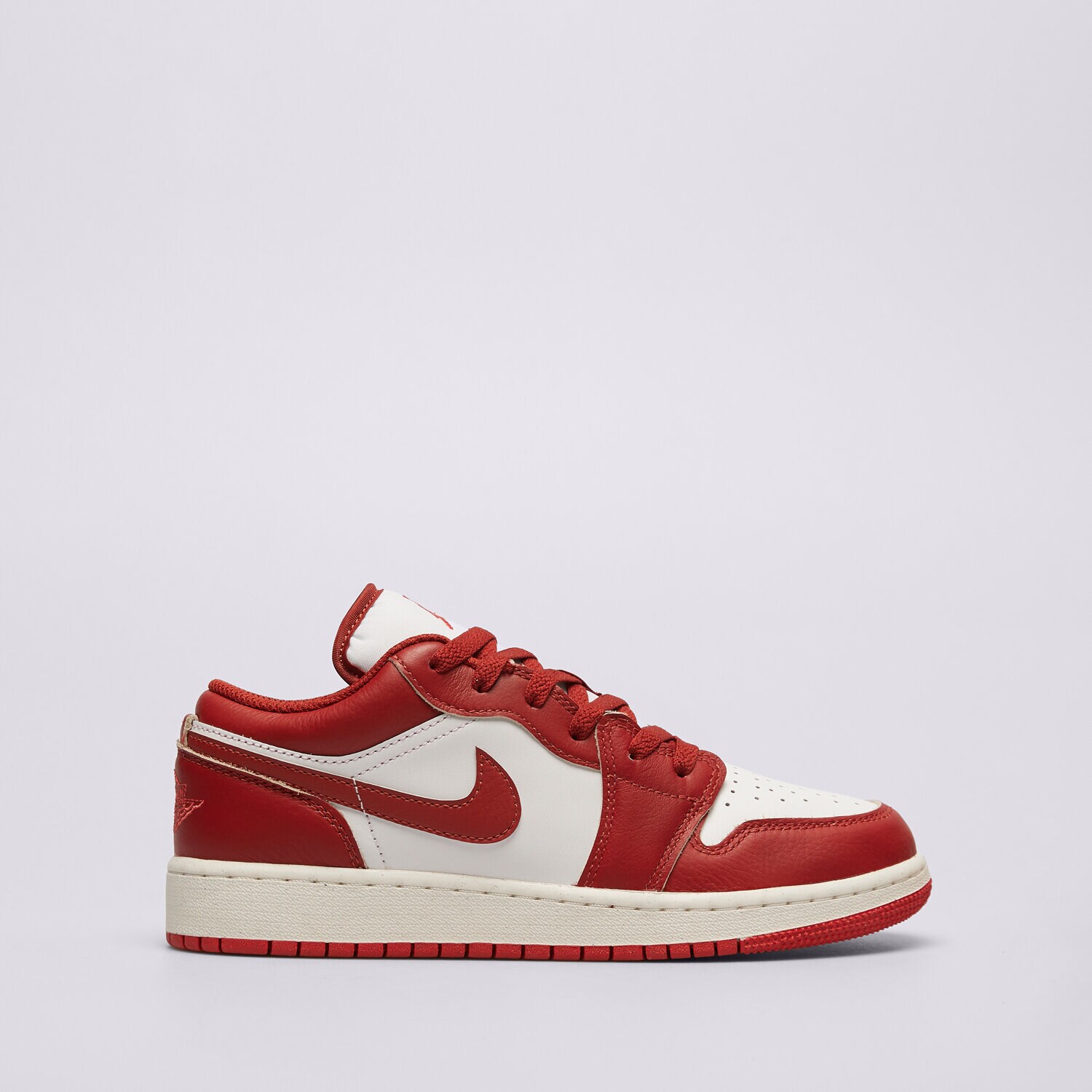 Otroški superge AIR JORDAN 1 LOW SE (GS)  FJ3465-160 rdeča