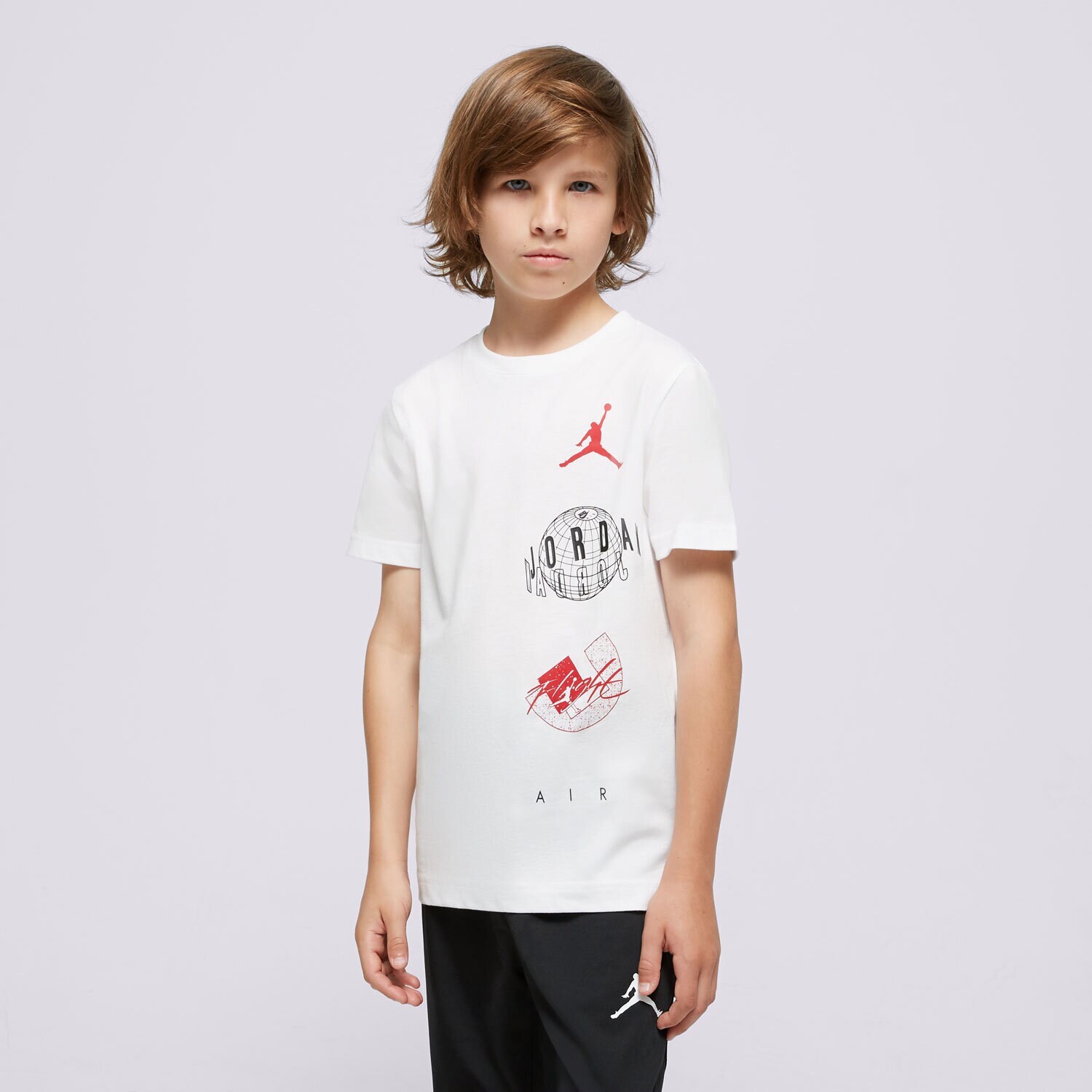 Otroška majica s kratkimi rokavi JORDAN T-SHIRT JDB AIR GLOBE JORDAN SS TEE BOY 95D121-001 bela
