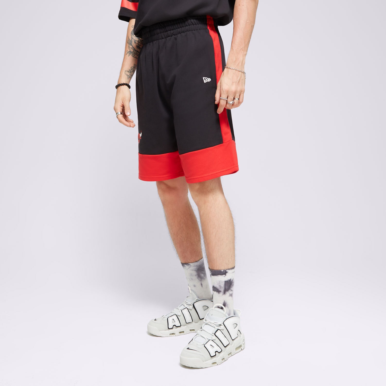 Moški kratke hlače NEW ERA KRATKE HLAČE NBA COLOUR BLOCK SHORT BULLS CHICAGO BU