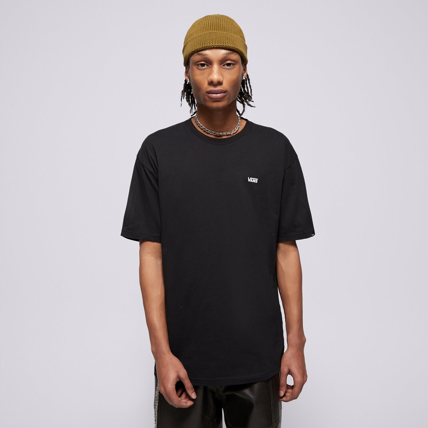 Moška majica s kratkimi rokavi VANS T-SHIRT MN LEFT CHEST LOGO TEE BLACK VN0A3CZEY281 črna