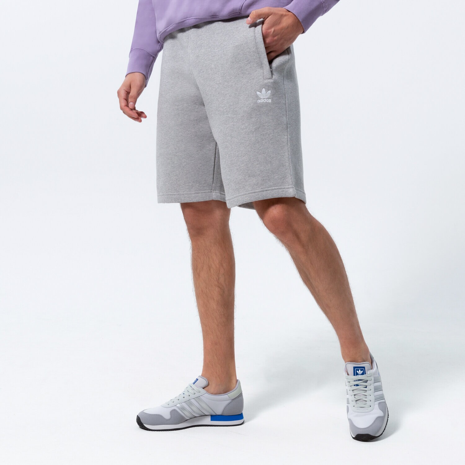 Moški kratke hlače ADIDAS KRATKE HLAČE ESSENTIAL SHORT H34682 siva