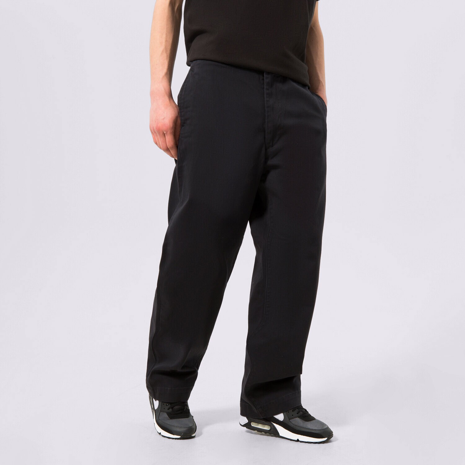 Moški hlače LEVI'S HLAČE SKATE LOOSE CHINO A09700003 črna