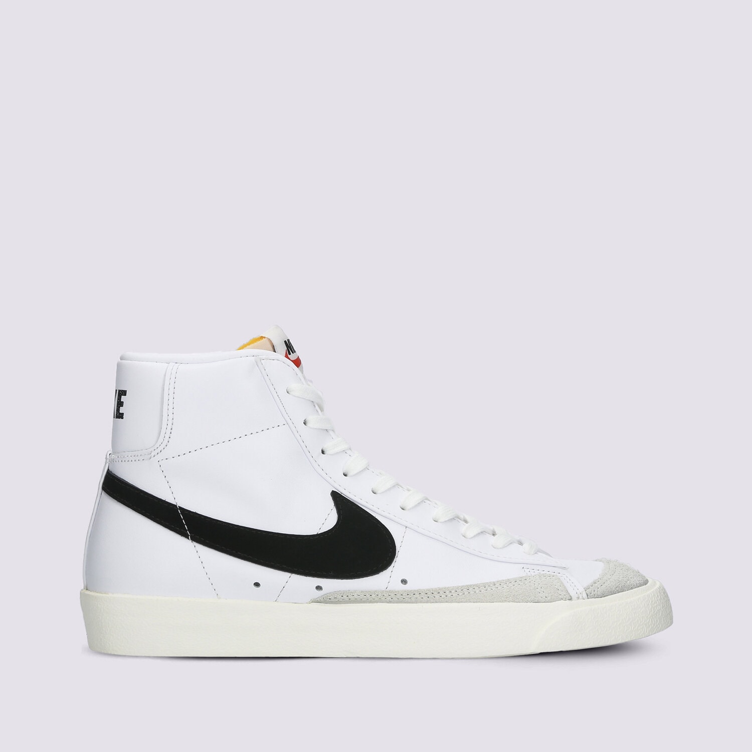 Moški superge NIKE BLAZER MID '77 OG  BQ6806-100 bela