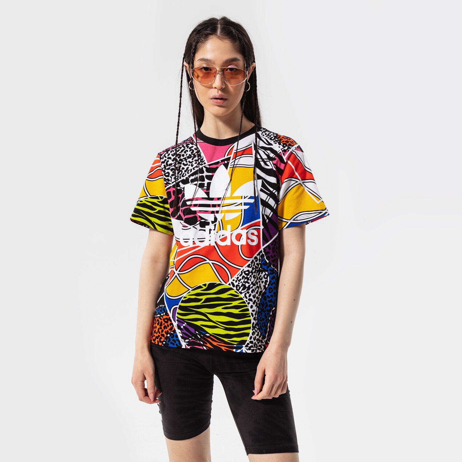 Ženska majica s kratkimi rokavi ADIDAS T-SHIRT REGULAR TSHIRT HC4464 pisana