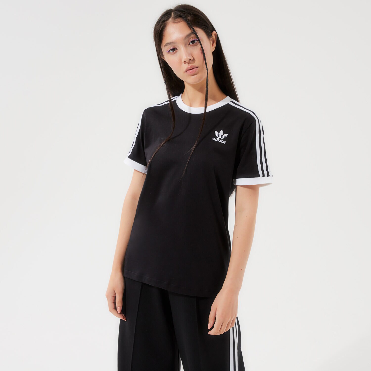 Ženska majica s kratkimi rokavi ADIDAS 3 STRIPES CALIFORNIA T-SHIRT GN2900 črna
