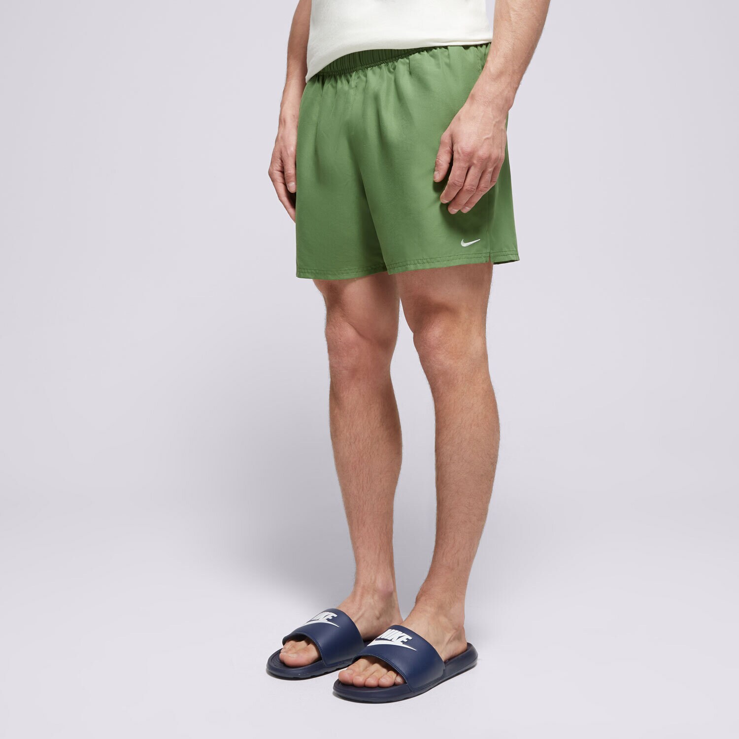 Moški kratke hlače NIKE SWIM KRATKE HLAČE ESSENTIAL 5" NESSA560-316 zelena