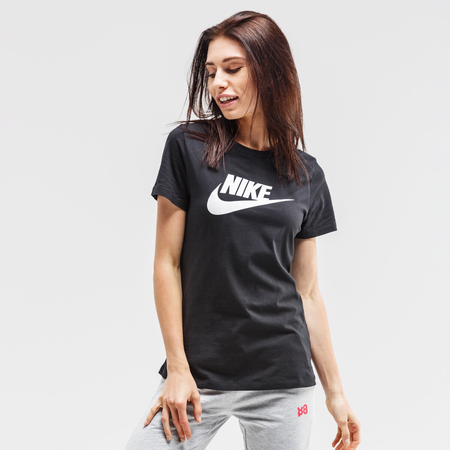 Ženska majica s kratkimi rokavi NIKE T-SHIRT ESSENTIAL FUTURA SHORT SLEEVE T-SHIRT SPORTSWEA