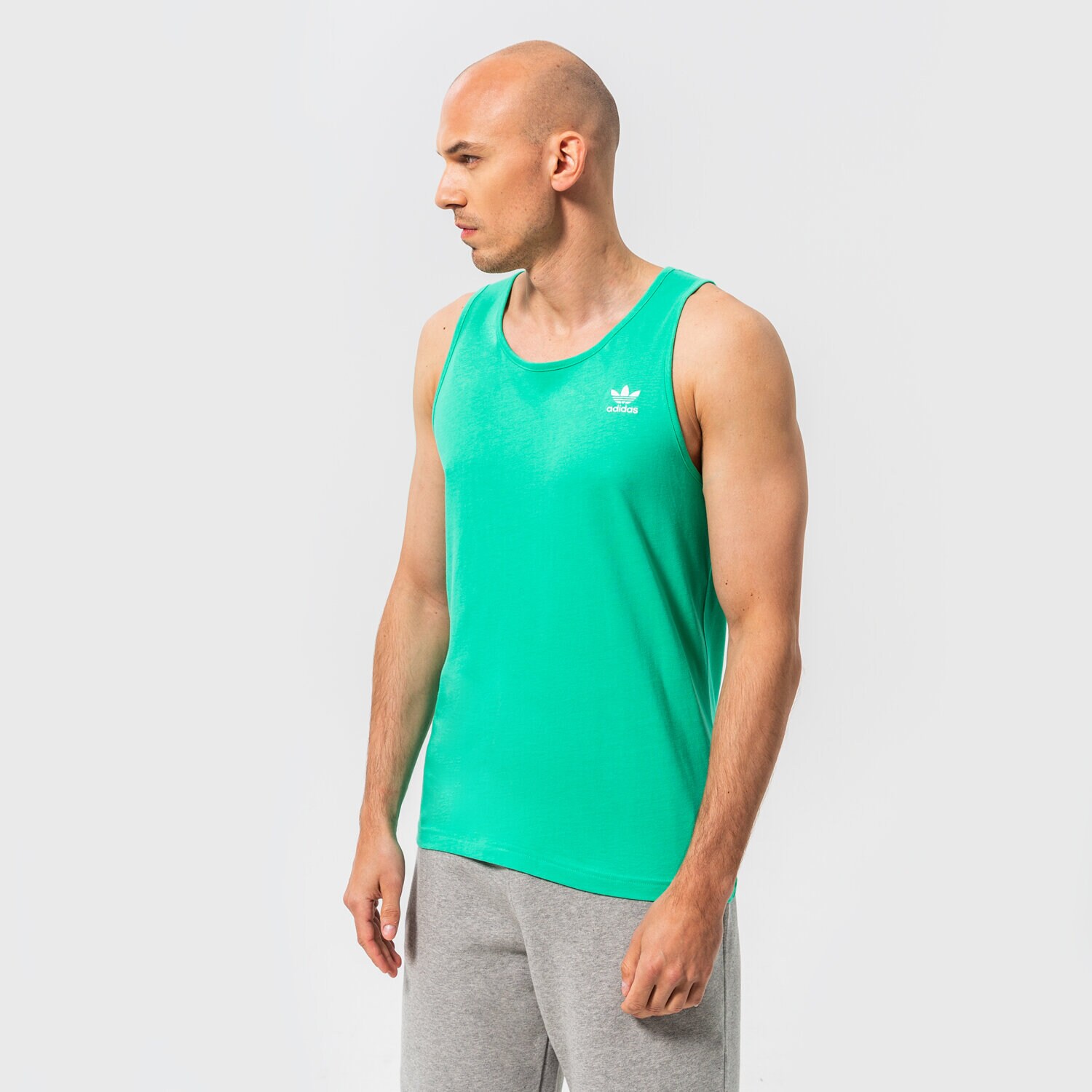Moška majica s kratkimi rokavi ADIDAS MAJICA ESSENTIALS HE9431 zelena