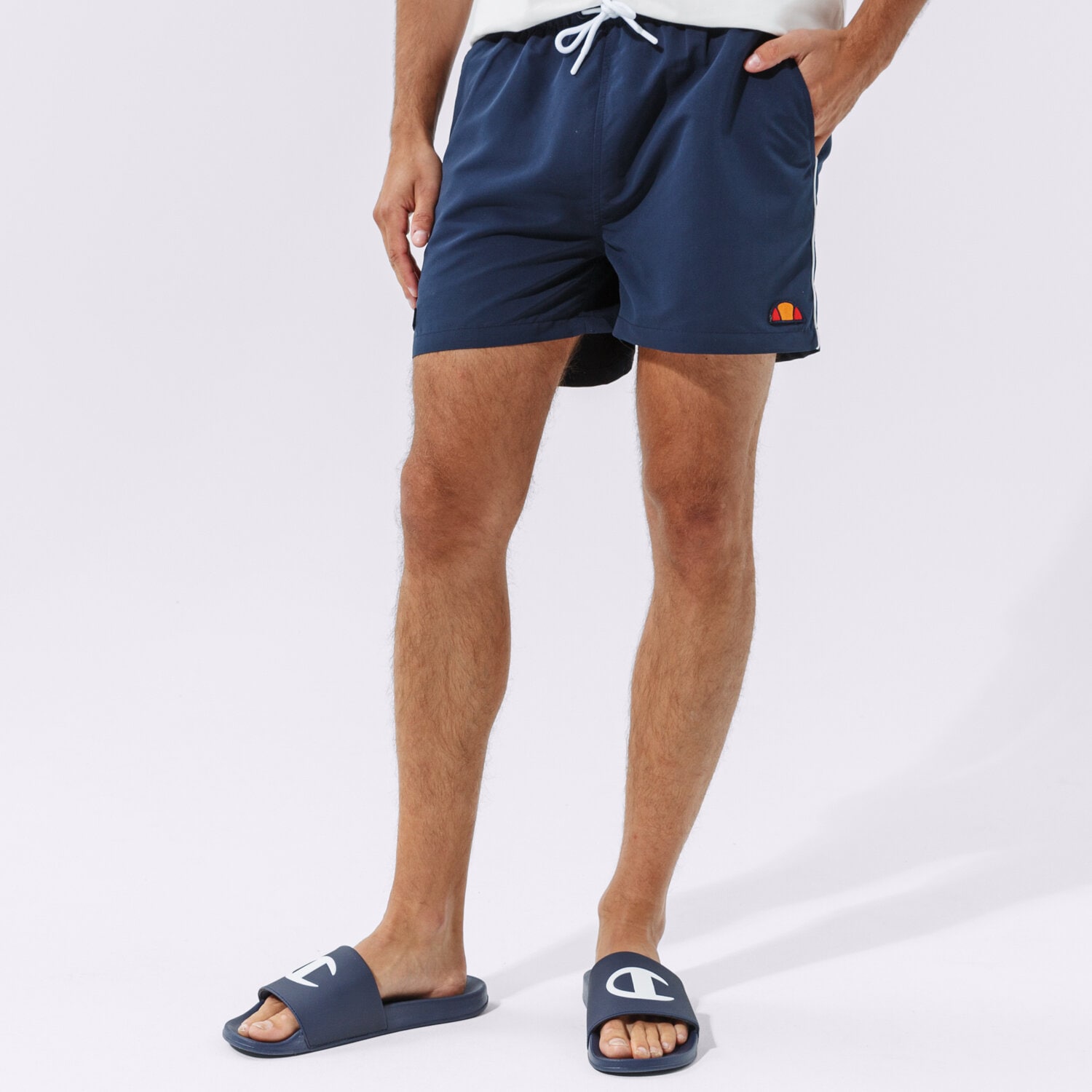 Moški kratke hlače ELLESSE KRATKE HLAČE DEM SLACKERS NAVY SHS00938429 mornarsko modra