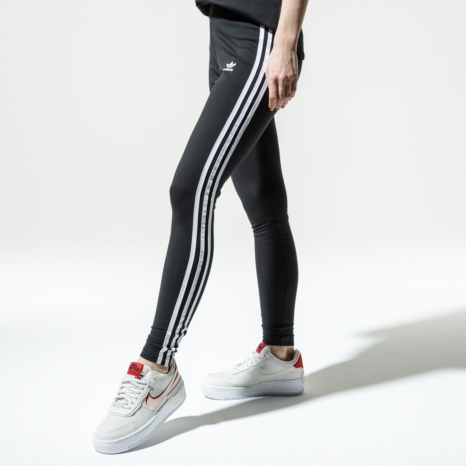 Ženske hlače ADIDAS LEGINSI 3 STR TIGHT FM3287 črna