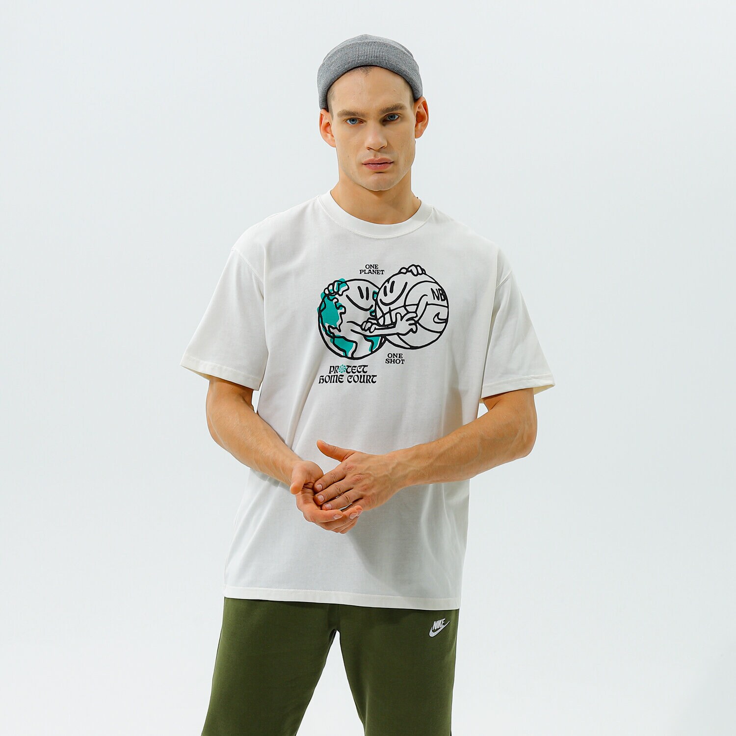 Moška majica s kratkimi rokavi NIKE T-SHIRT M NK CTS N31 M2Z SS 2 TEE NBA DM1317-901 bež