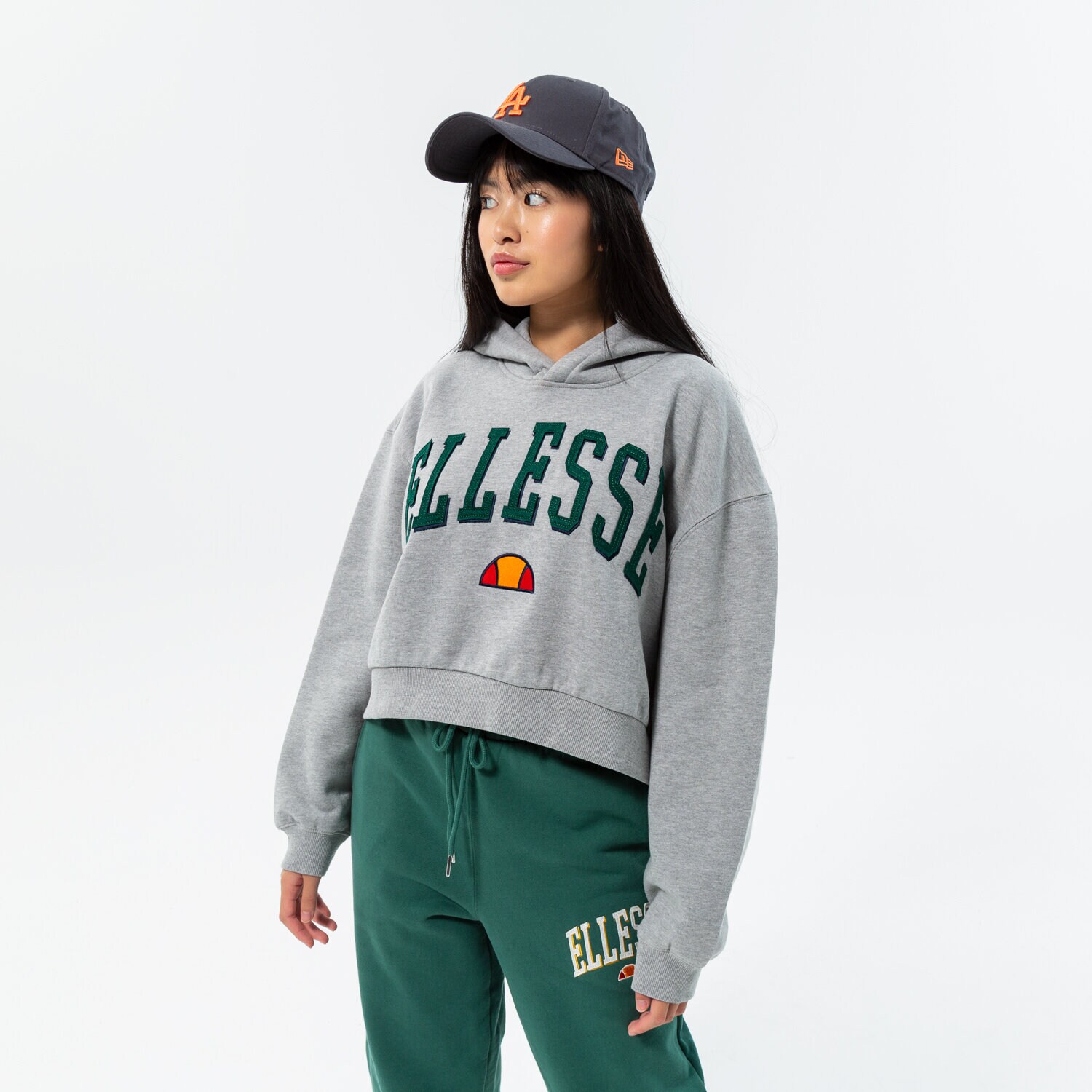 Ženski pulover ELLESSE JOPICA S KAPUCO RAMO CROP HOODY GREY MRL SGP15918112 siva