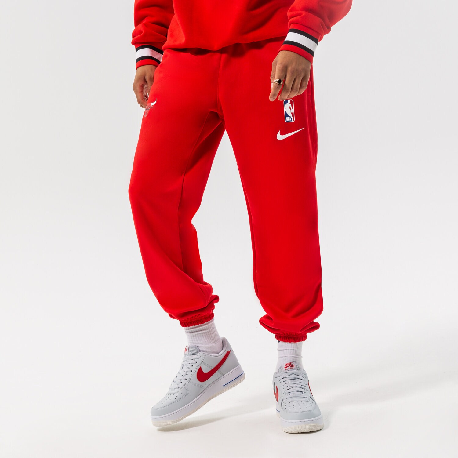 Moški hlače NIKE HLAČE CHI M NK DF SPOTLIGHT PNT NBA DN8181-657 bordo