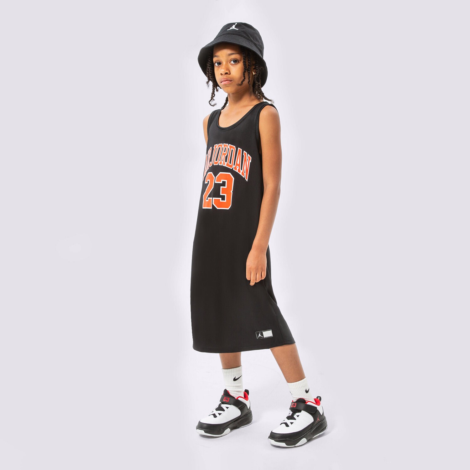 Otroški kratke hlače in obleke JORDAN OBLEKA HBR JORDAN JERSEY TRENIRKAS GIRL 45B320-023 črna