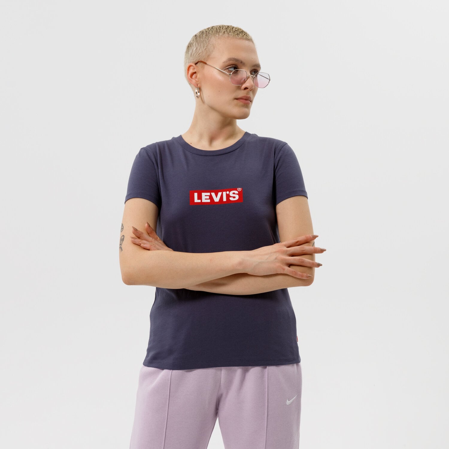 Ženska majica s kratkimi rokavi LEVI'S T-SHIRT WT-GRAPHIC TEES