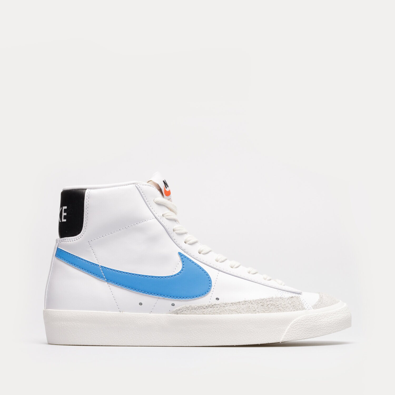 Moški superge NIKE BLAZER MID '77 BQ6806-118 bela