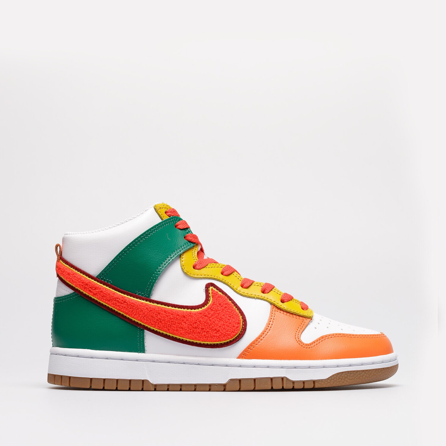 Moški superge NIKE DUNK HI RETRO SWOOSH DR8805-100 bela