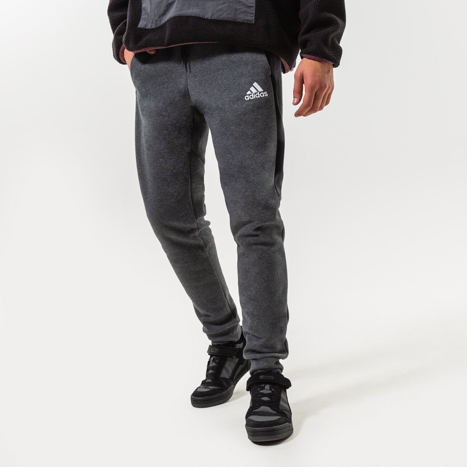 Moški hlače ADIDAS HLAČE M CAMO PT HL6924 siva
