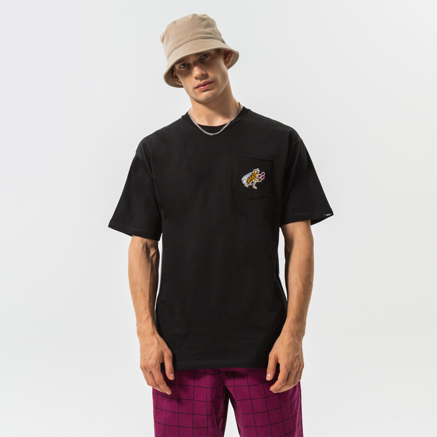Moška majica s kratkimi rokavi VANS T-SHIRT CHECKERBOARD RESEARCH TEE VN0A7S6PBLK1 črna