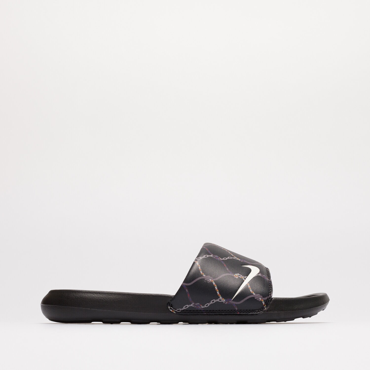 Moški sandali in natikači NIKE VICTORI ONE CN9678-011 črna