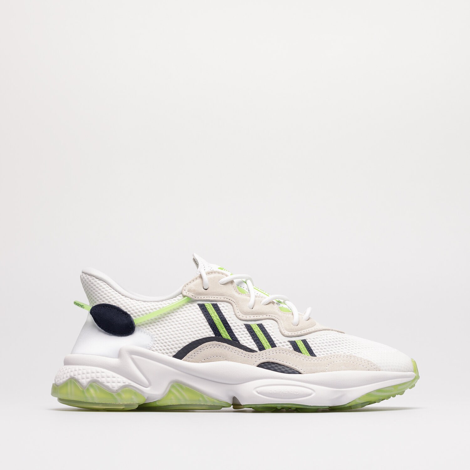 Moški superge ADIDAS OZWEEGO MANCHESTER UNITED HP7801 bela