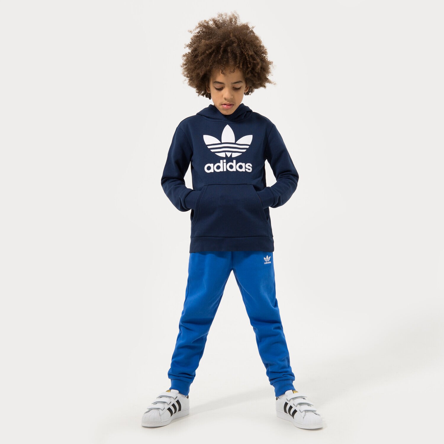 Otroški pulover ADIDAS JOPICA S KAPUCO TREFOIL HOODIE BOY HK0272 črna