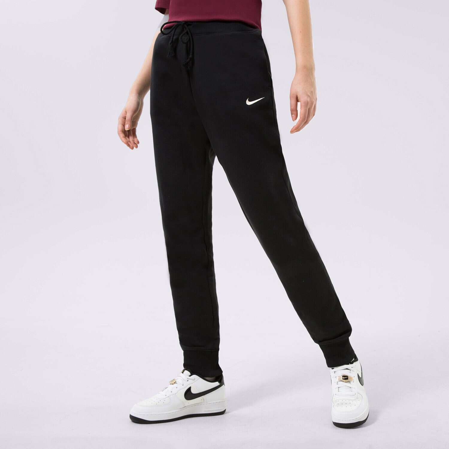 Ženske hlače NIKE HLAČE W NSW STYLE FLC HR PANT STD DQ5688-010 črna