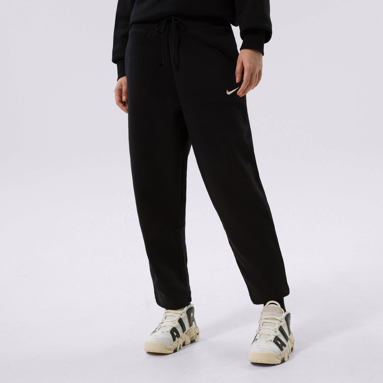 Ženske hlače NIKE HLAČE W NSW PHNX FLC HR PANT CURVE DQ5678-010 črna
