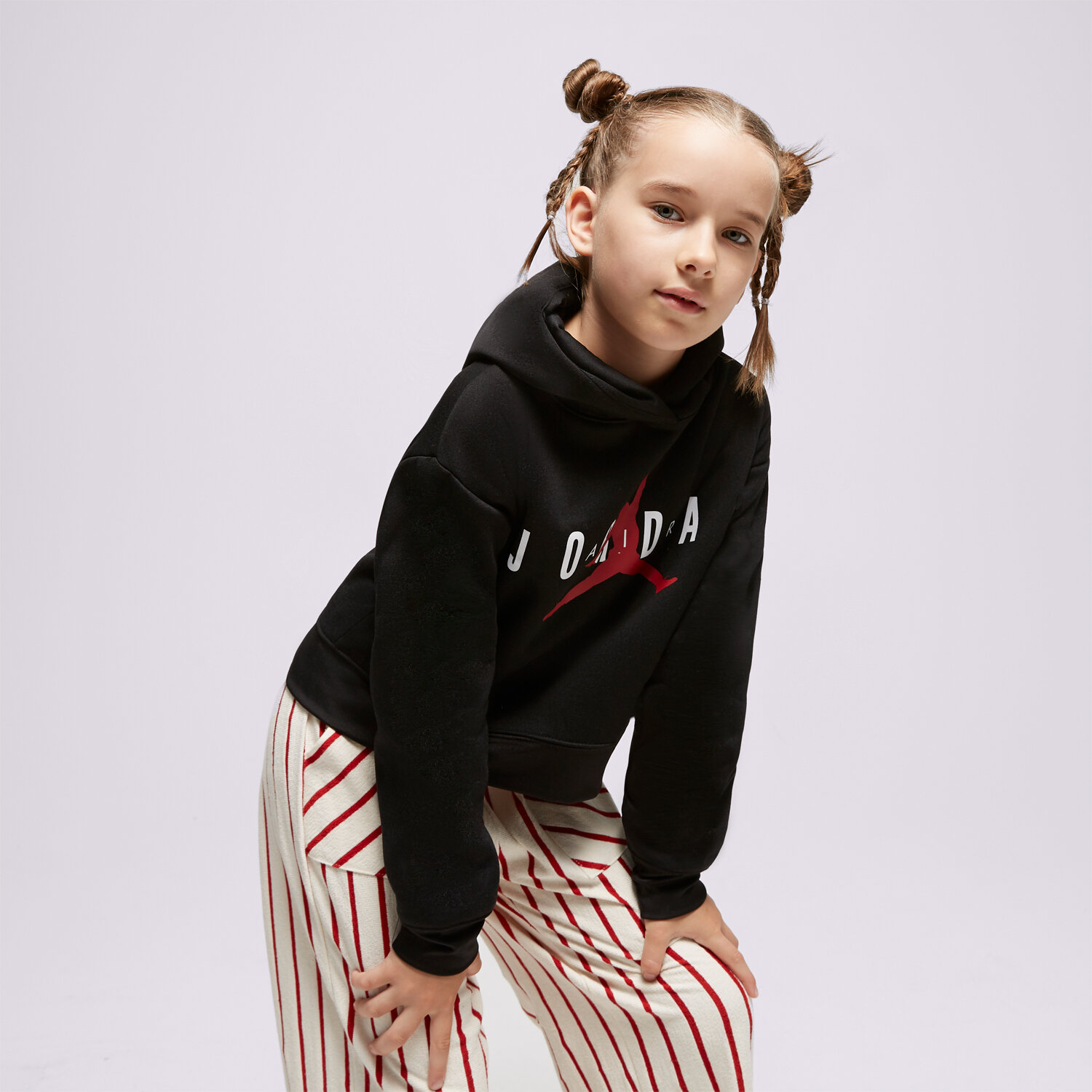 Otroški pulover JORDAN JOPICA S KAPUCO JUMPMAN SUSTAINABLE GIRL 45B914-023 črna