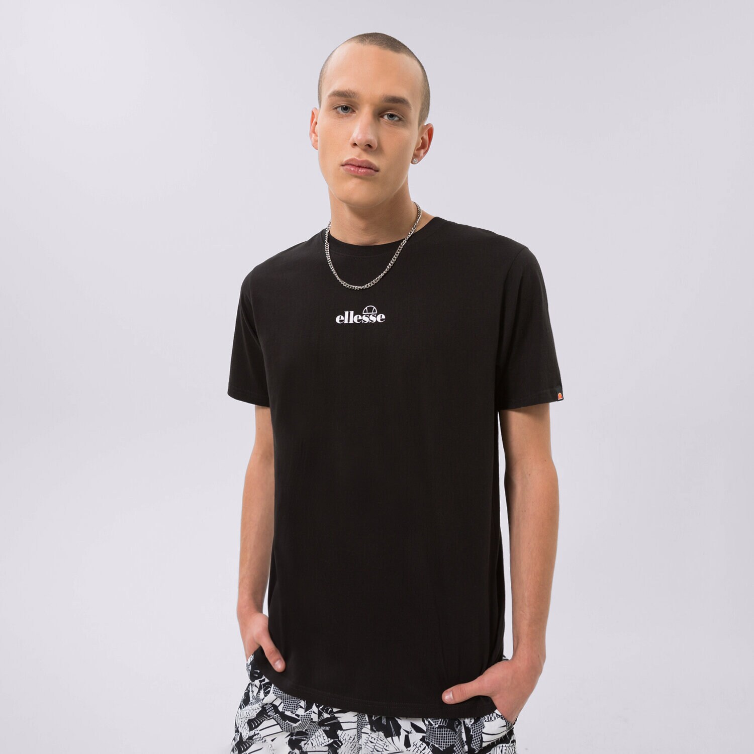 Moška majica s kratkimi rokavi ELLESSE T-SHIRT OLLIO TEE SHIRT BLK SHP16463011 črna