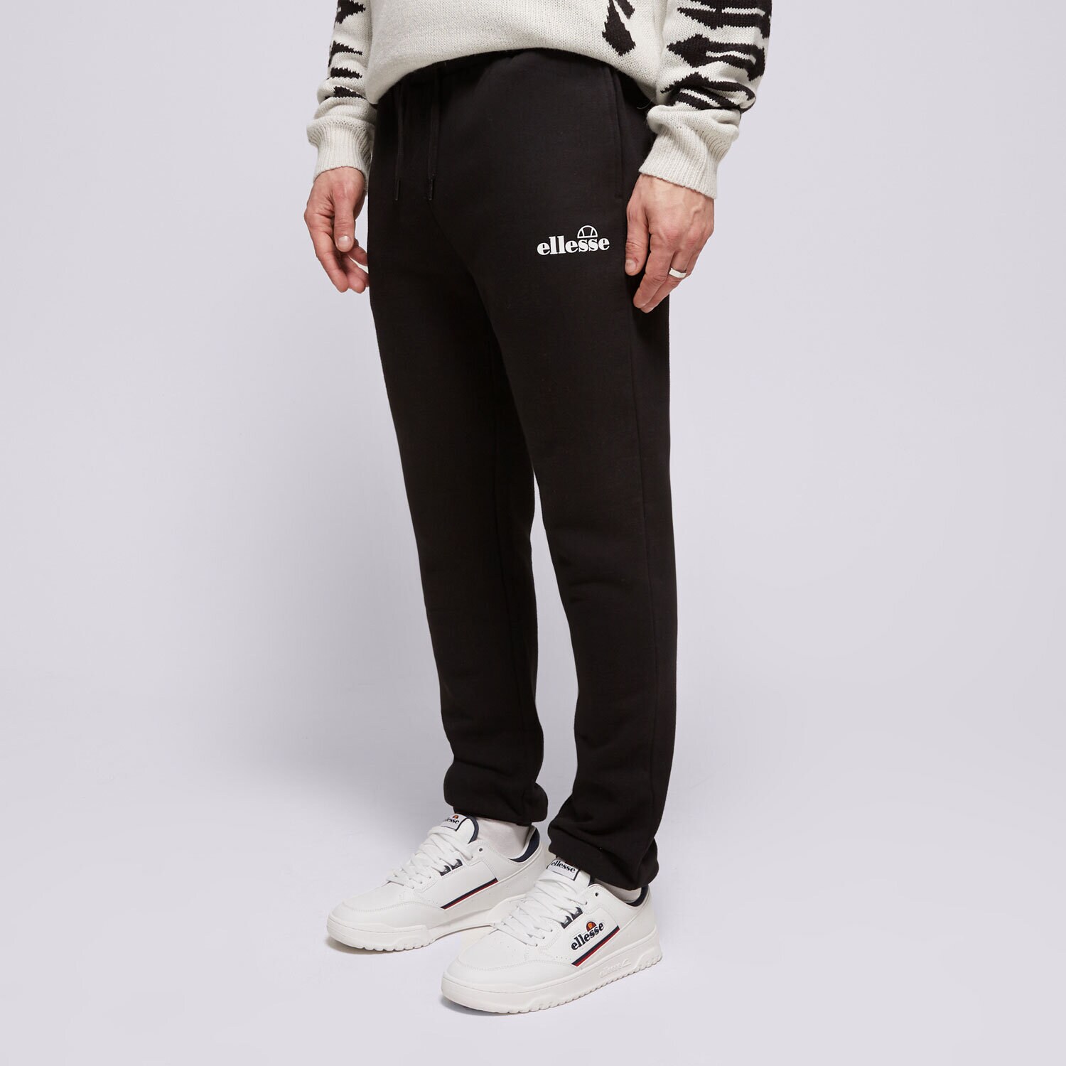 Moški hlače ELLESSE HLAČE CRAVO JOG PANT BLK SHP16465011 črna