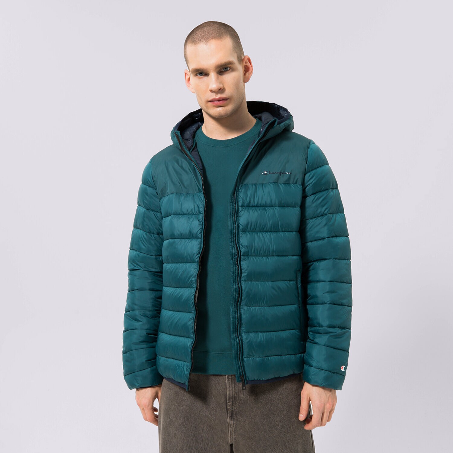 Moška zimska jakna CHAMPION JAKNA ZIMSKA HOODED JACKET 218073GS549 zelena