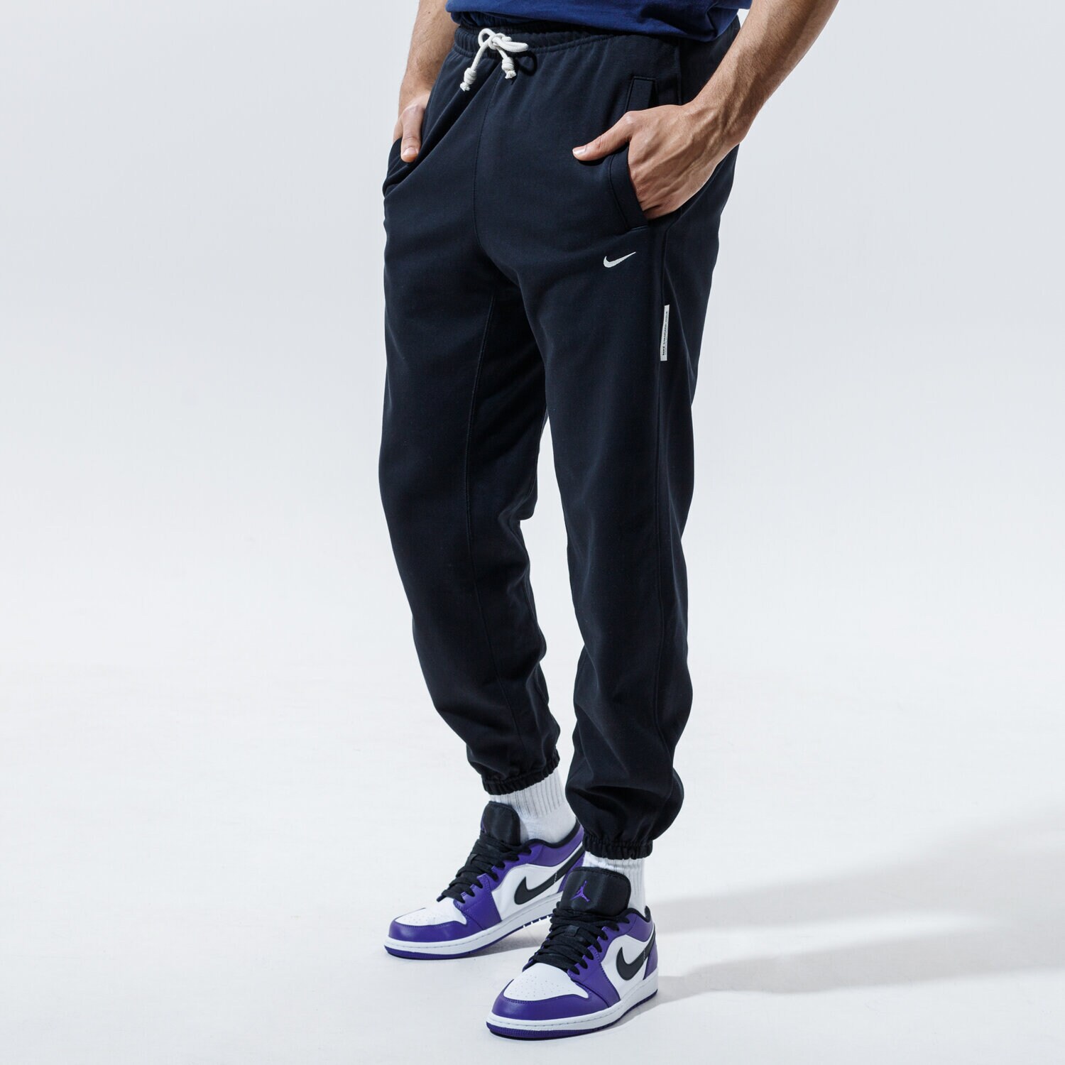 Moški hlače NIKE HLAČE M NK DF STD ISSUE PANT NBA CK6365-010 črna