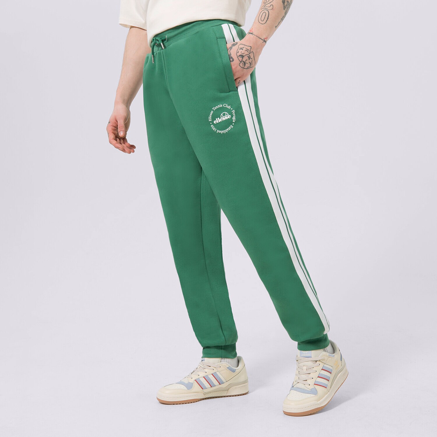 Ženske hlače ELLESSE HLAČE AIRLA JOG PANT GREEN SGR17622503 zelena