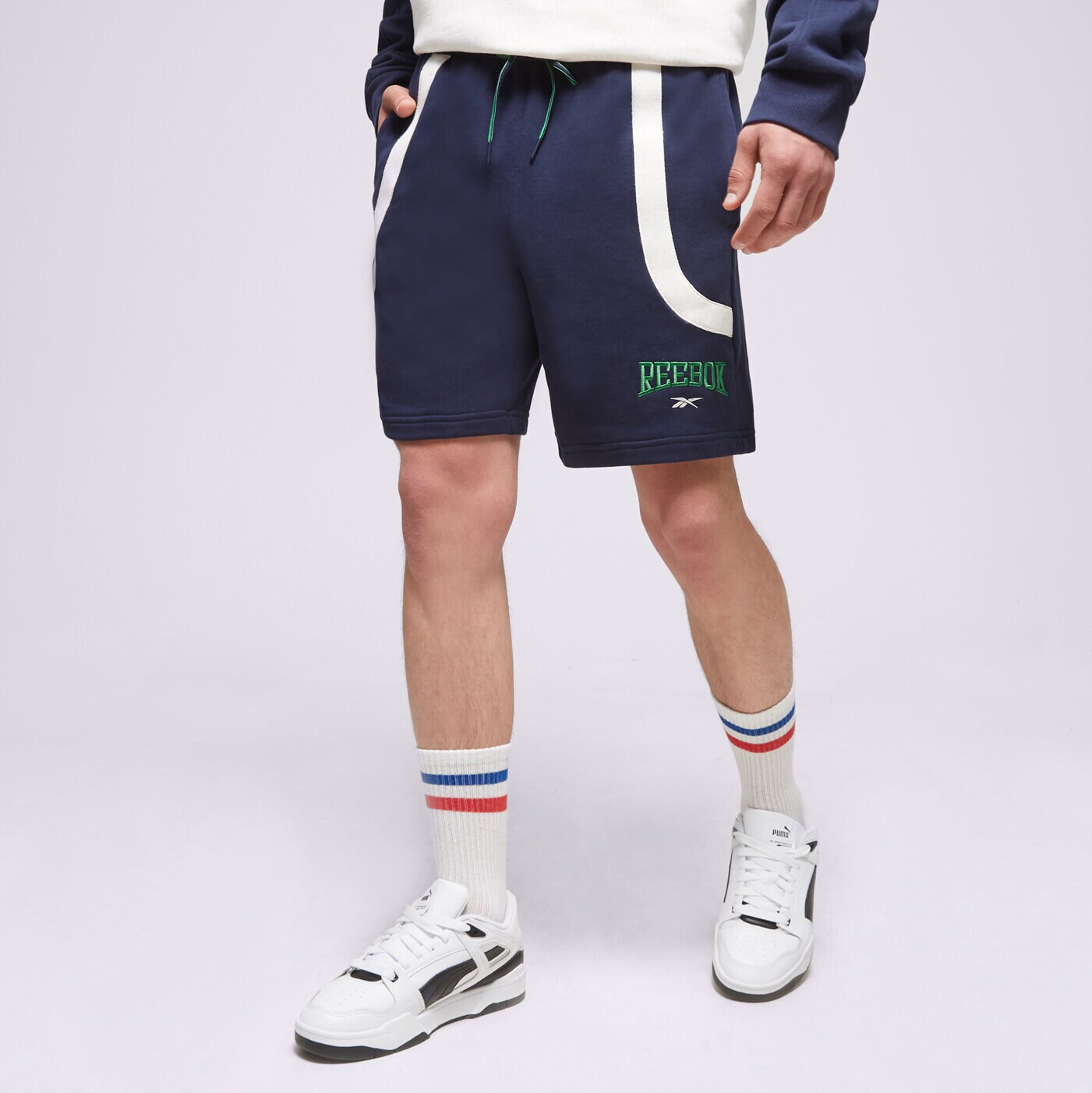 Moški kratke hlače REEBOK KRATKE HLAČE CL VAR FT SHORTS HS9180 mornarsko modra