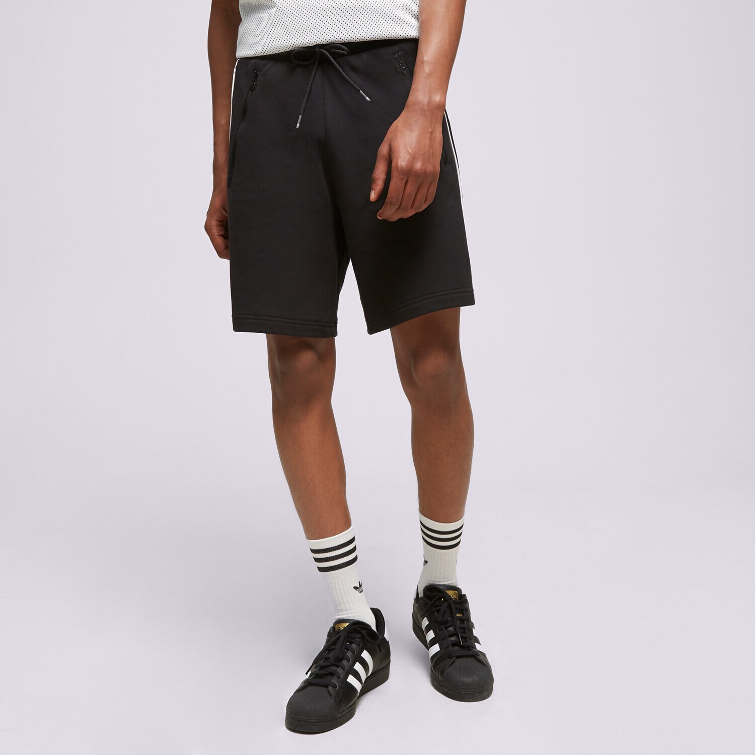 Moški kratke hlače ADIDAS ITASCA 22 SHORTS HJ7325 črna