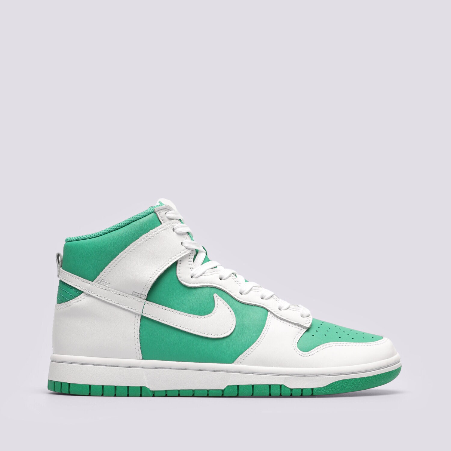 Moški superge NIKE DUNK HIGH RETRO BTTYS DV0829-300 bela