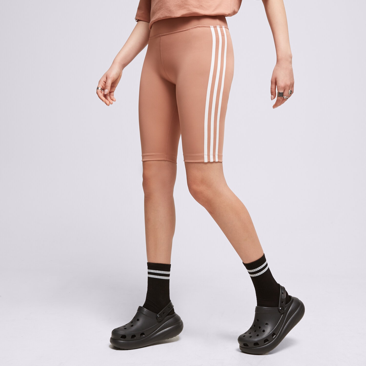 Ženske kratke hlače ADIDAS KRATKE HLAČE HW SHORT TIGHTS IB7413 rjava