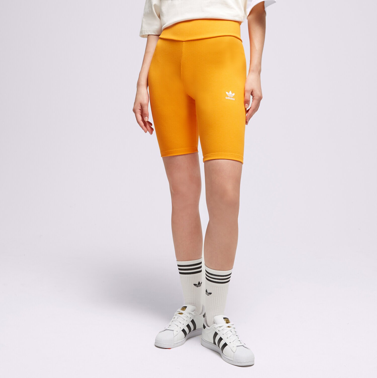 Ženske kratke hlače ADIDAS KRATKE HLAČE HF7483 HF7483 oranžna